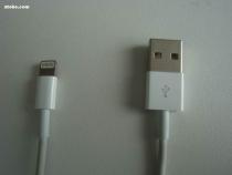 龙岗耳机工厂热销苹果5数据线 品质与价格的双重保障